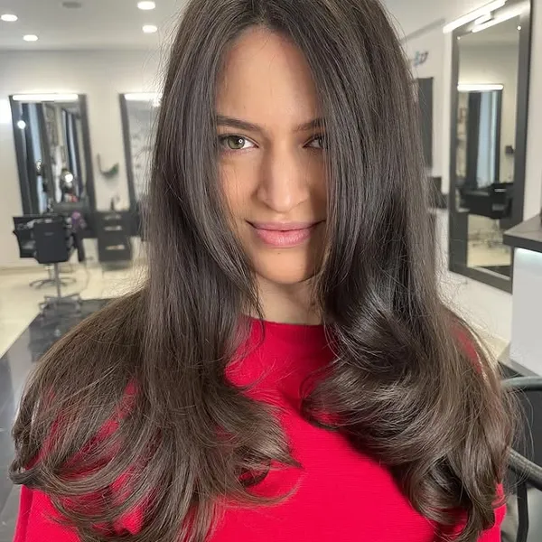 Extensii păr lung natural cu volum la salon coafură Before & After Timișoara